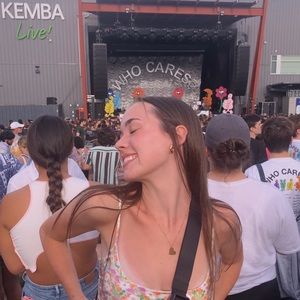 Meet your Posher, Taylor